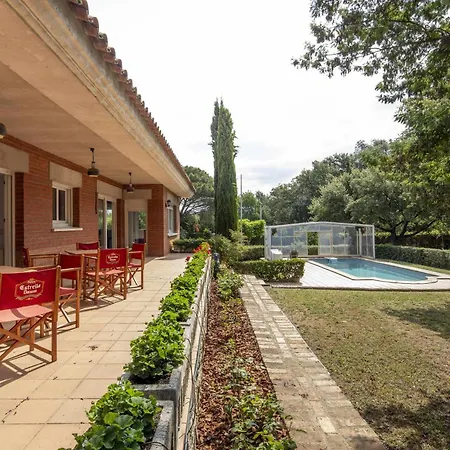 Chalet Casa Con Piscina En Vilobi Donyar *